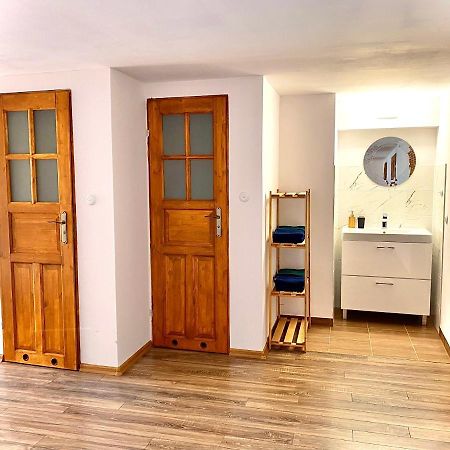 Noclegi Przy Golebiarce Wlen Dış mekan fotoğraf