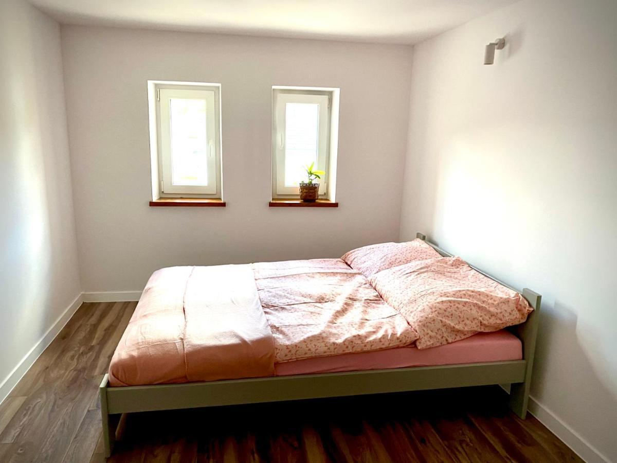 Noclegi Przy Golebiarce Wlen Dış mekan fotoğraf